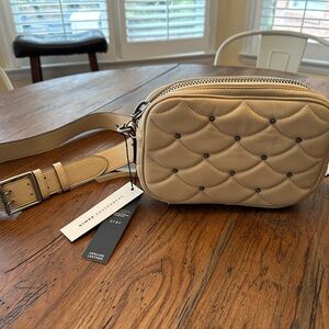 Aimee Kestenberg Light Up The Night Camera Crossbody Sandy AK502406